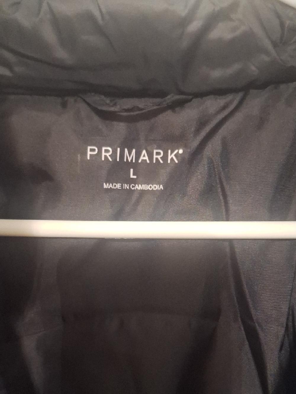 Primark Black Puffer Jacket with Hood - Picture 2 of 5